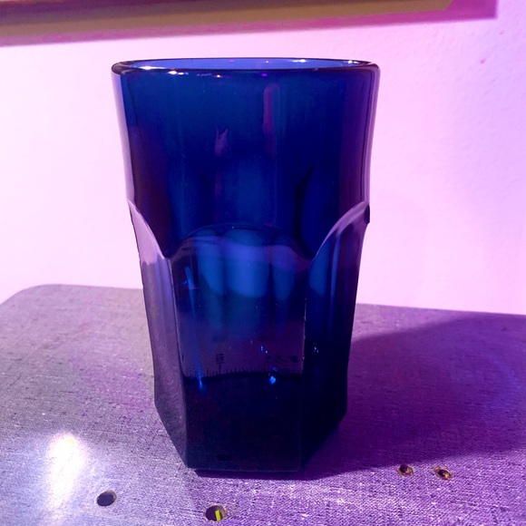 Vintage Blue Glass. Thick glass base - Picture 1 of 4